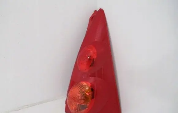 Peugeot 107 Rear/tail lights 6351X6
