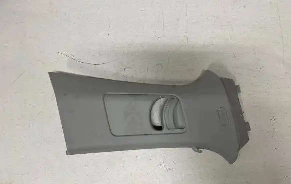Skoda Octavia Mk3 (5E) (B) pillar trim (top) 5E0867244