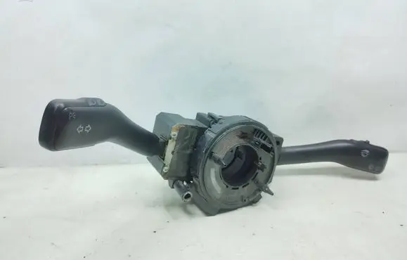 Volkswagen Golf IV Indicator stalk 5555-kas