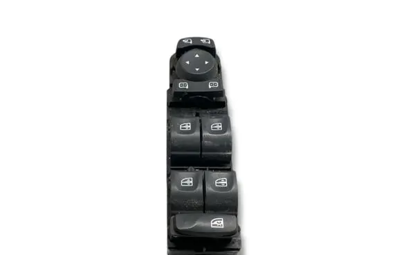 Renault Scenic III - Grand scenic III Electric window control switch 809615953R 9788736 018823H