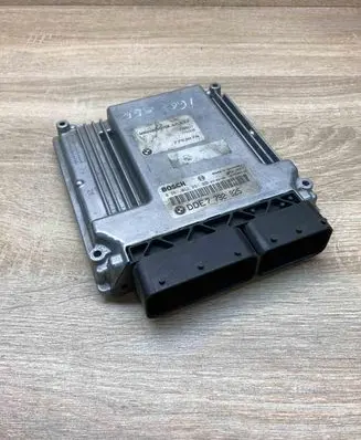 BMW 7 E65 E66 Engine control unit/module ECU 7792925 0281011231