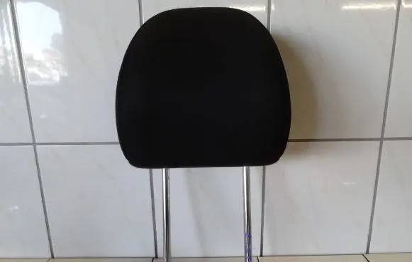 Hyundai i20 (GB IB) Front seat headrest 