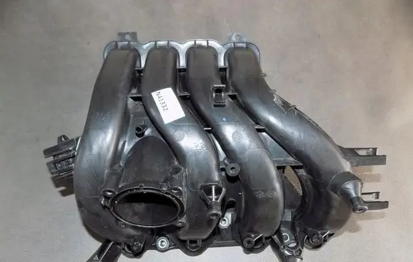 Volkswagen Golf VII Intake manifold 04E129712A