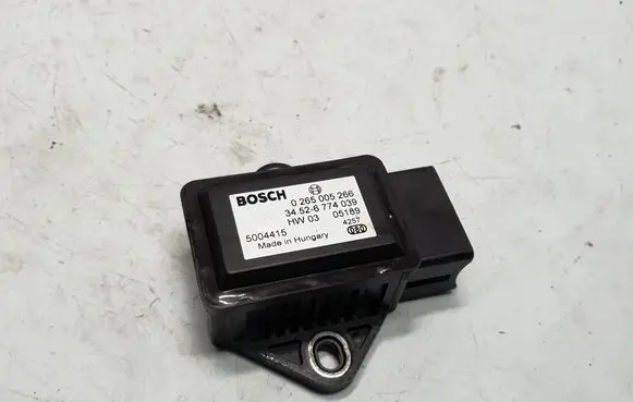 BMW 3 E90 E91 ABS wheel speed sensor 0265005266 34526774039 6774039
