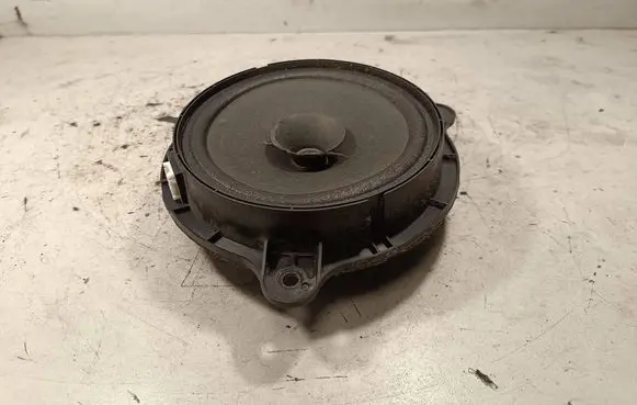 Nissan X-Trail T32 Front door speaker 28156