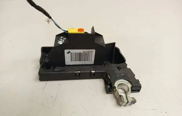 Audi A4 S4 B8 8K Positive wiring loom 8J0915459