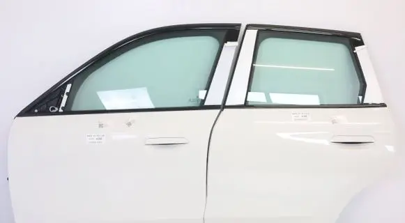 BMW X1 U11 Front door 321468774