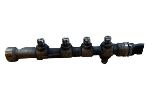 Fuel main line pipe