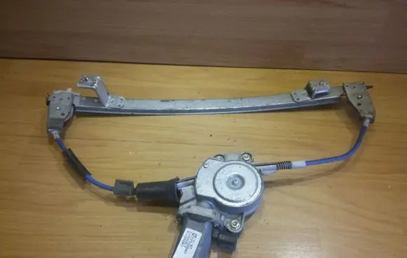 Fiat Bravo - Brava Front door window regulator with motor 77702590