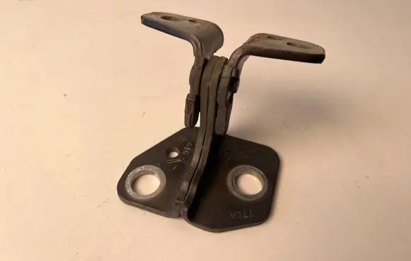 Chrysler Pacifica Front door upper hinge