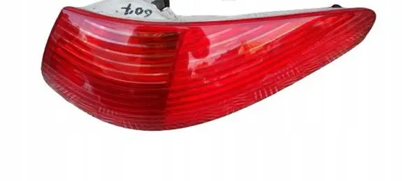 Peugeot 607 Rear/tail lights