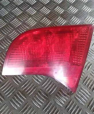 Audi A4 S4 B7 8E 8H Tailgate rear/tail lights 8E9945094 484502105007S ULO749002
