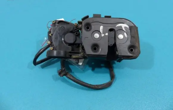 Mazda Premacy Rear door lock IMPRK798172