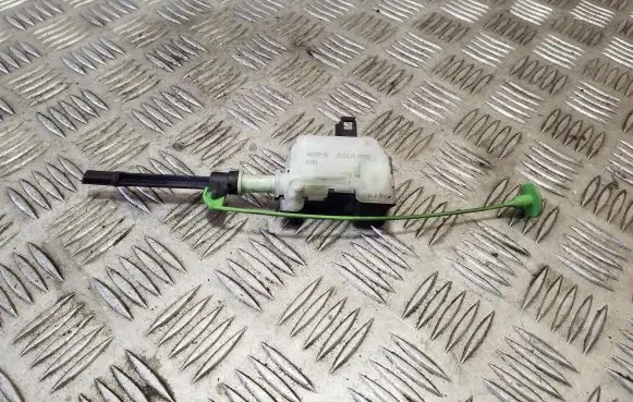 Fuel tank cap lock motor