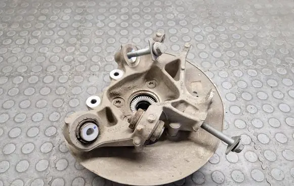 BMW i4 Rear wheel hub 6893274 8838134