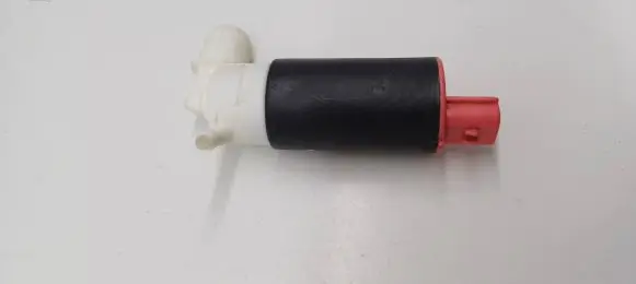 Windscreen/windshield washer pump