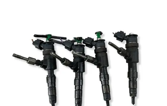 Ford Focus Fuel injectors set 0445110339