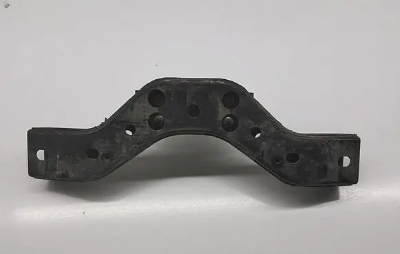 Mitsubishi L200 Gearbox mount 5000B061