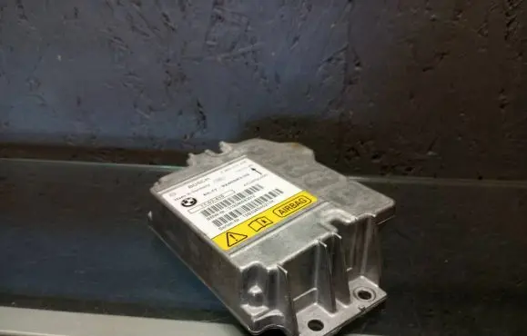BMW X5 E70 Airbag control unit/module 9240083 31924008301Z 0285010258