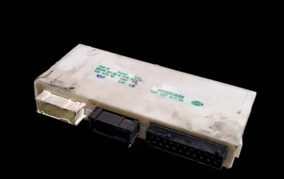 BMW 5 E39 Comfort/convenience module 61358376694 12037310