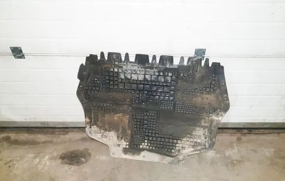 Volkswagen Touran II Engine splash shield/under tray 1K0825237AG