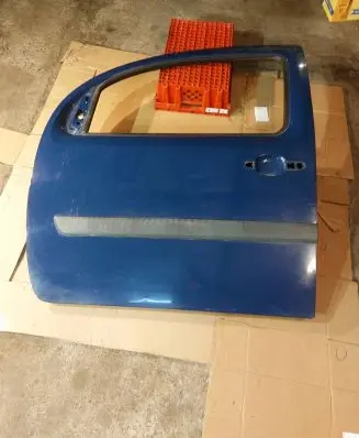 Renault Kangoo II Front door
