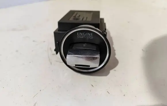Volkswagen PASSAT B6 Ignition lock 3C0905843M 33303301 11601200238136