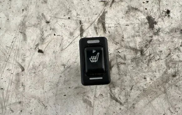 Nissan Navara D22 Seat heating switch 