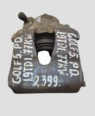 Volkswagen Golf V Front brake caliper
