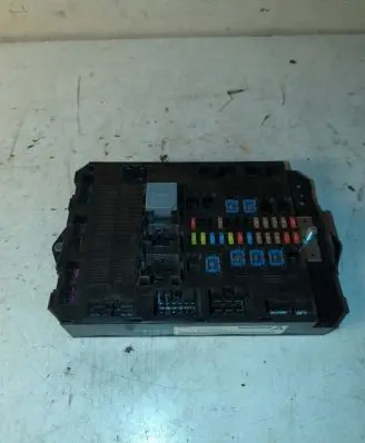Jaguar XF X250 Fuse module BX2314B476AA