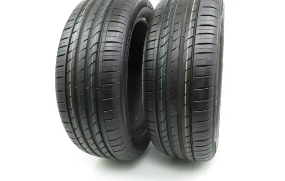 Volkswagen Golf V R16 summer tire 