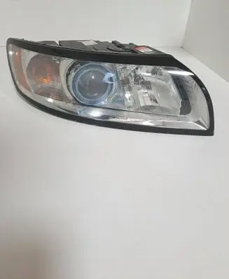 Volvo V50 Headlight/headlamp 31265699 LE06A6152X 0301237272
