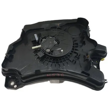 Volkswagen Golf VII AdBlue liquid reservoir 0444040022 5Q0131877F