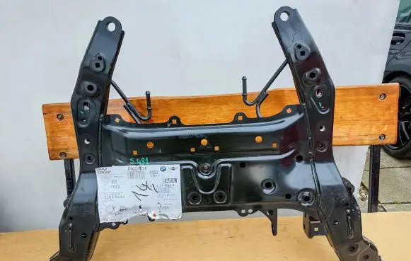 Mini One - Cooper F56 F55 Front subframe 6869546 31116869546