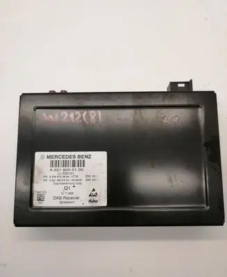 Mercedes-Benz E W212 Antenna control unit A2219000100
