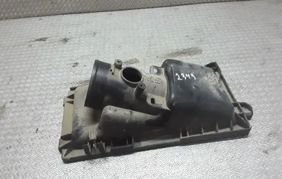 Toyota Corolla Verso AR10 Air filter box cover 