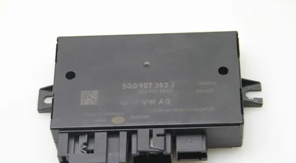 Seat Leon (5F) Tow bar trailer control unit/module 5Q0907383J