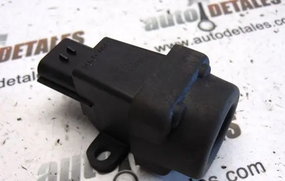 Honda CR-V Fuel cut-off switch 35910S04G010