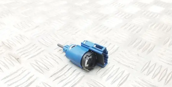 Clutch pedal sensor