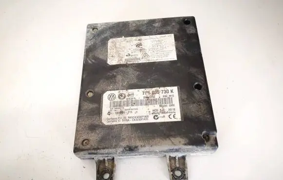 Skoda Octavia Mk2 (1Z) Bluetooth control unit module 7p6035730k