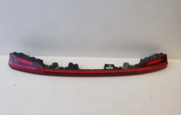 Audi e-tron Rear light center trim bar blend 4KE945095