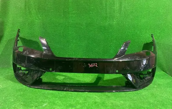 Seat Leon (5F) Front bumper
