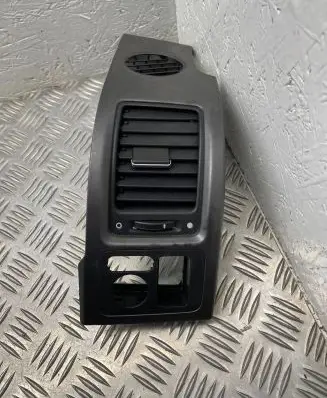 Honda CR-V Dash center air vent grill 77620SWA