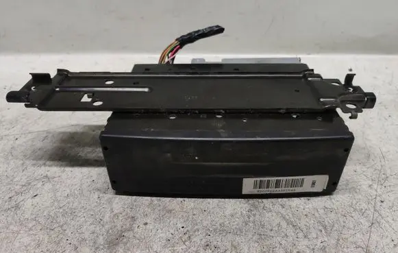 Renault Espace - Grand espace IV Radio/CD/DVD/GPS head unit 8200205833
