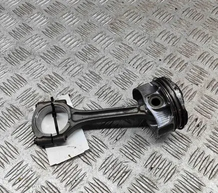 Peugeot 408 II Piston 1654514180 9807250380