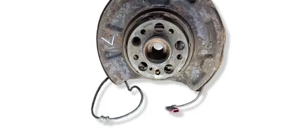 Mercedes-Benz E W211 Rear wheel hub spindle/knuckle 2113508308 2113570408