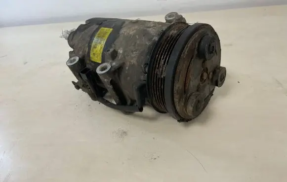 Ford Focus Air conditioning (A/C) compressor (pump) 3M5H19D629DC 20050905