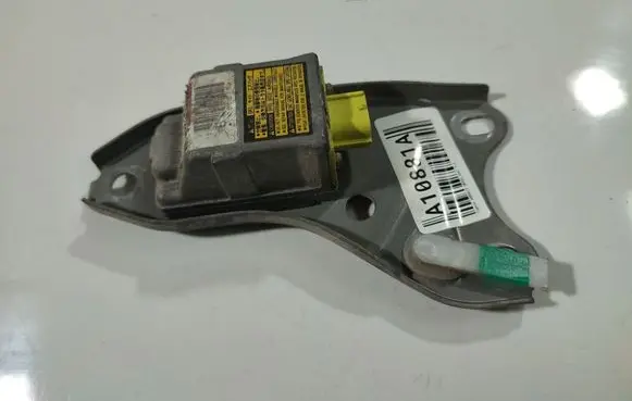 Toyota Avensis Verso Airbag deployment crash/impact sensor