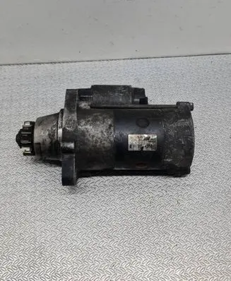 Nissan X-Trail T30 Starter motor 233008H801 M008T71471