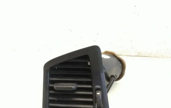 Dashboard side air vent grill/cover trim